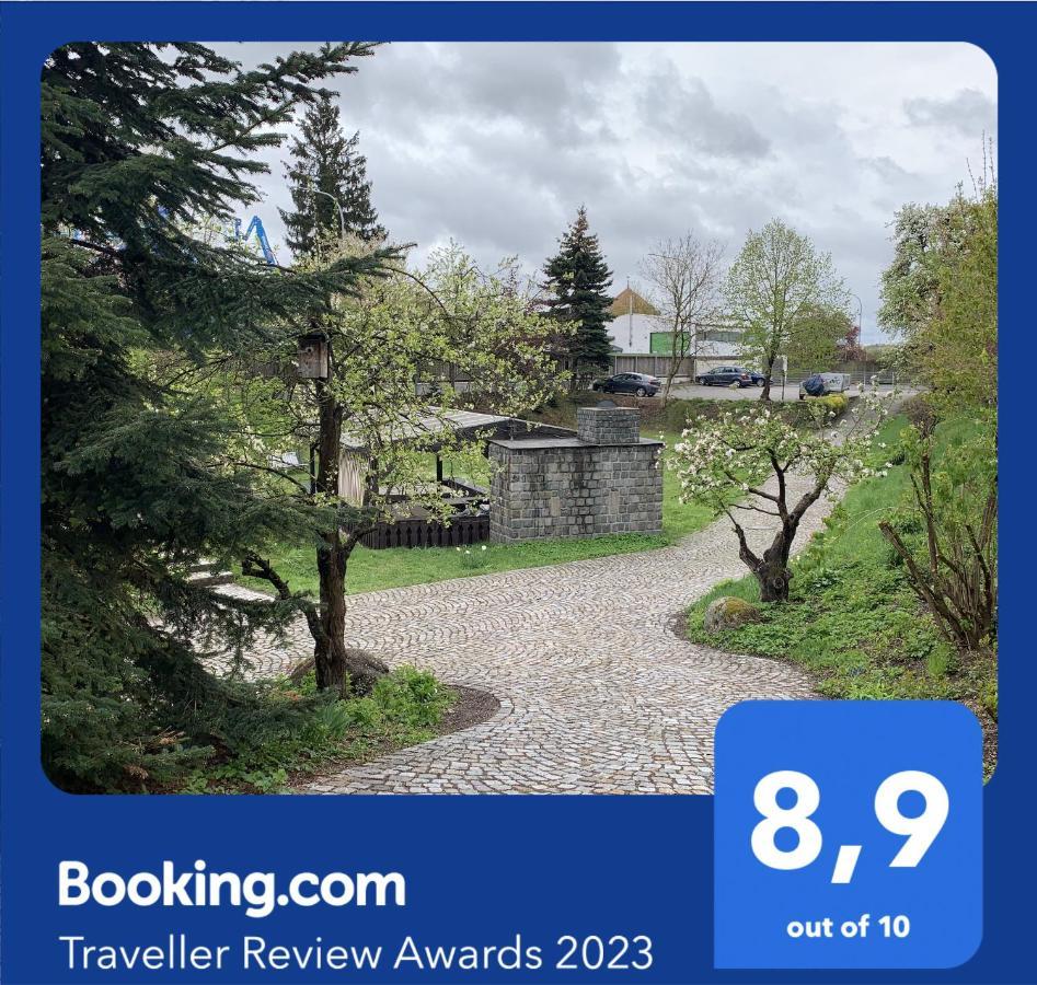 Villa Mit Pool Und Grillplatz In Ratyzbona Zewnętrze zdjęcie