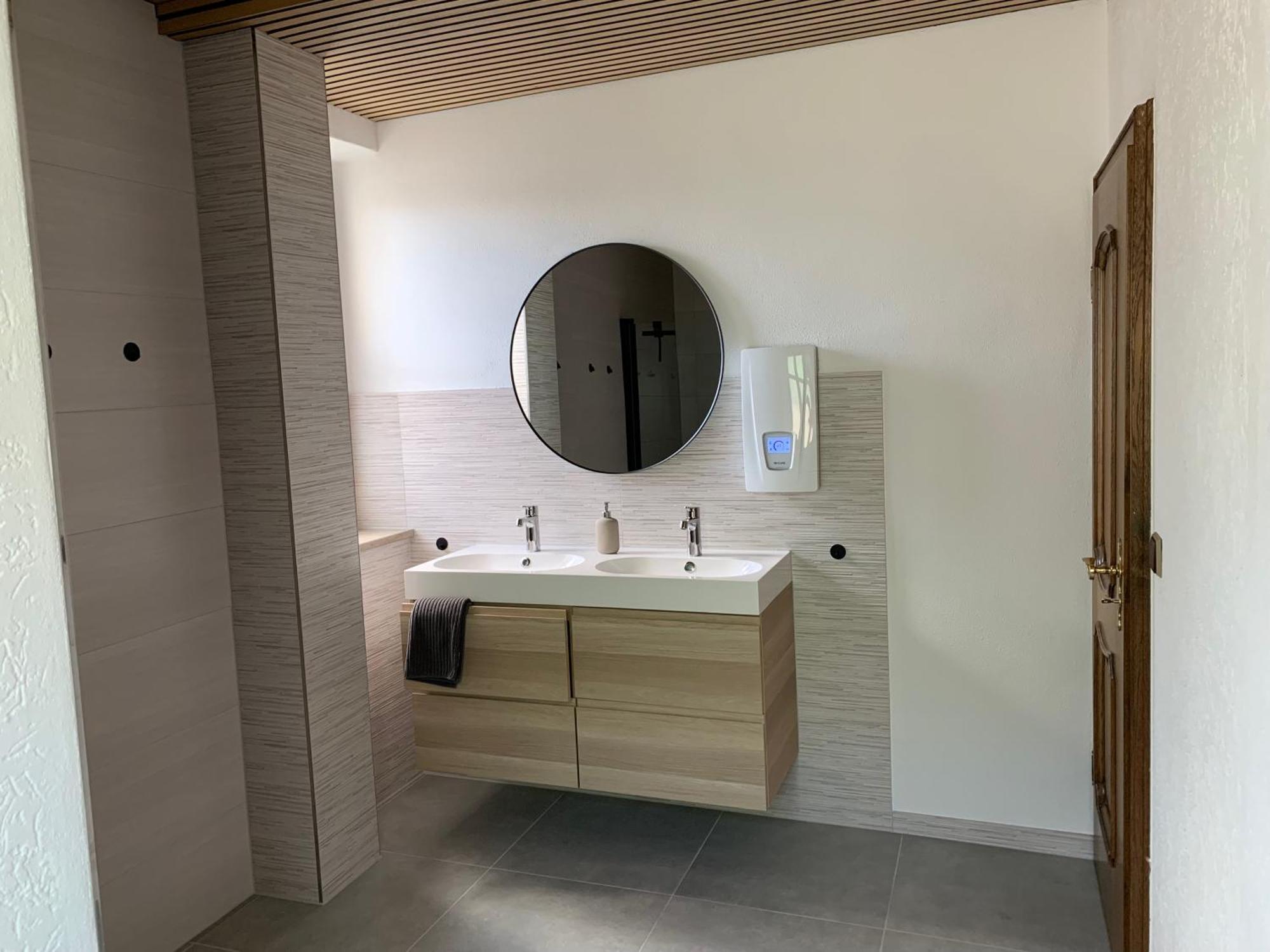 Villa Mit Pool Und Grillplatz In Ratyzbona Zewnętrze zdjęcie